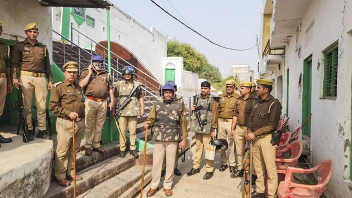 Jama Masjid Survey Lathi Charge