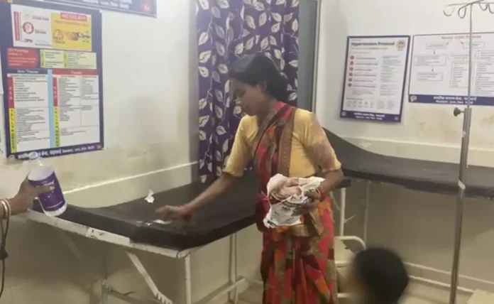 Pregnant Lady Cleans Blood