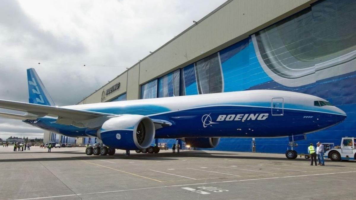 Boeing Faces Financial Crisis; Plans To Lay Off 17,000 Employees This