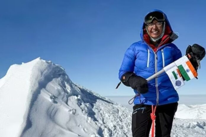 Kaamya Karthikeyan, 17, Conquers Seven Highest Peaks Across Seven Continents