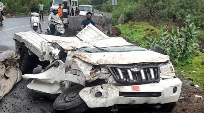 Ghatkopar Tempo Accident Leaves One Dead, Six Injured