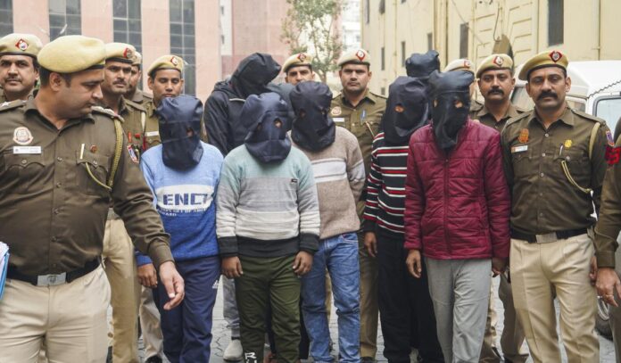 Delhi Police Bust Gang Facilitating Illegal Immigration Of Bangladeshi Nationals