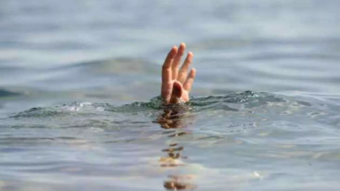 45-Year-Old Tourist Dies, 12 Rescued After Boat Capsizes Near Goa’s Calangute Beach