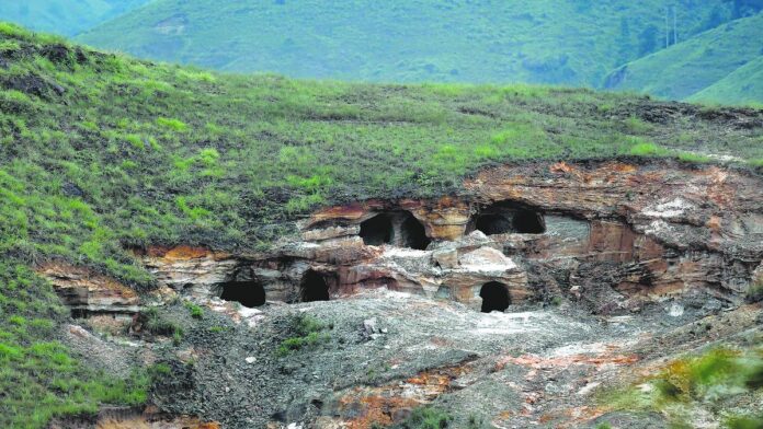 Rat Hole Mine Rescue: Challenges In Assam’s Depths Of Darkness