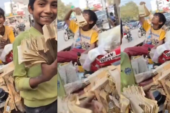 Ragpicker Kids Kiss ₹500 Notes After Finding Them In Discarded Bag