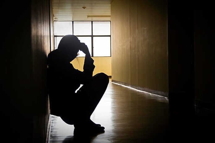 Loneliness And Higher Infection Risks: Research Reveals Startling Health Impacts